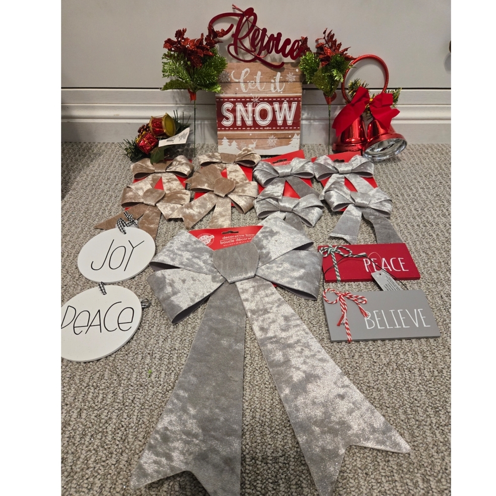 NWT - LOT OF 19 - CHRISTMAS HOLIDAY DECOR